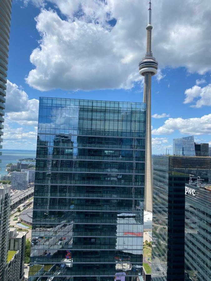 Toronto Cn Tower Maple Leaf Square Luxurious 2 Bedroom Condo المظهر الخارجي الصورة